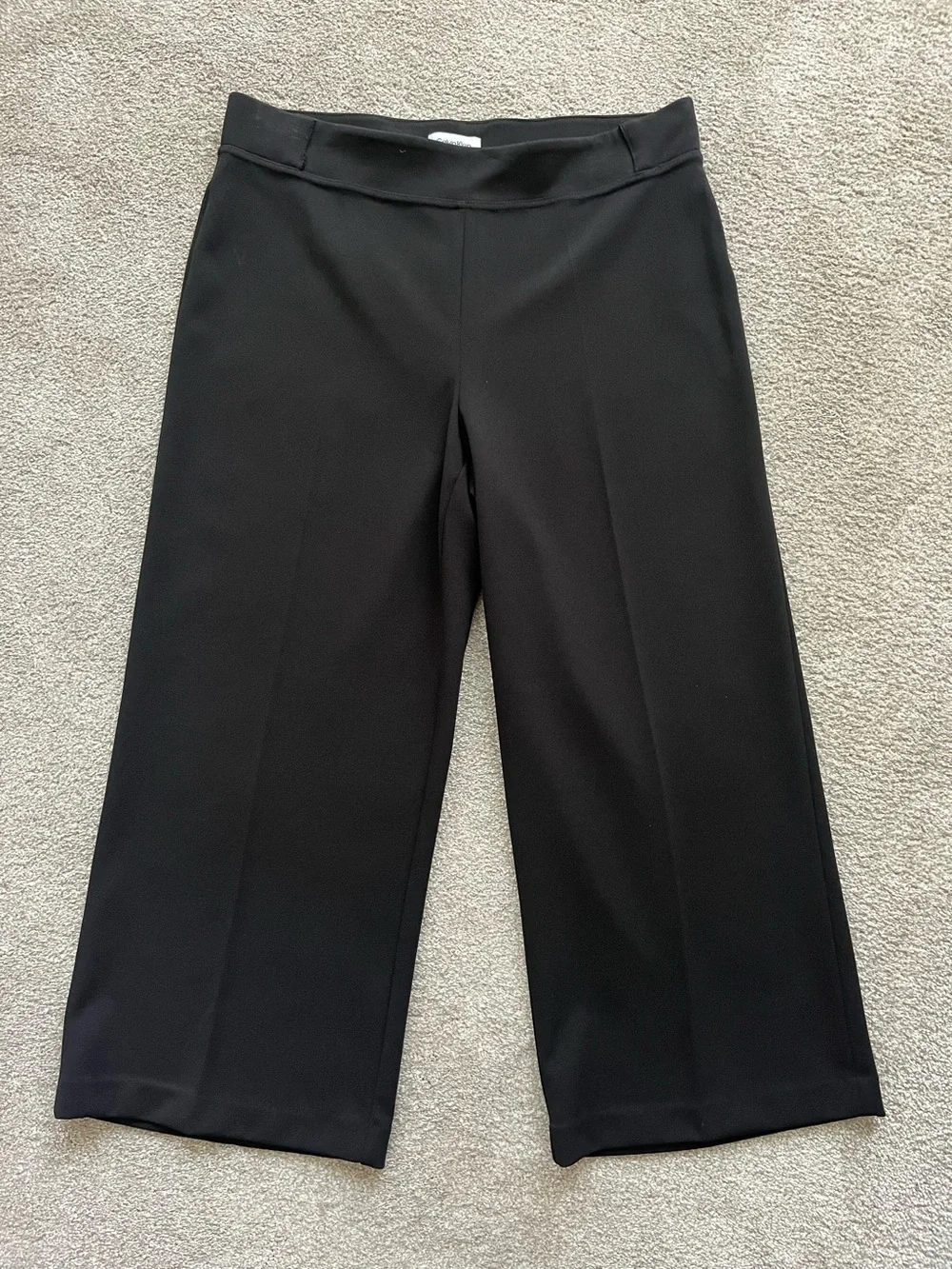 Calvin Klein CK Cropped Wide Leg Black Dress Pants Medium Like New Stretch Comfy
